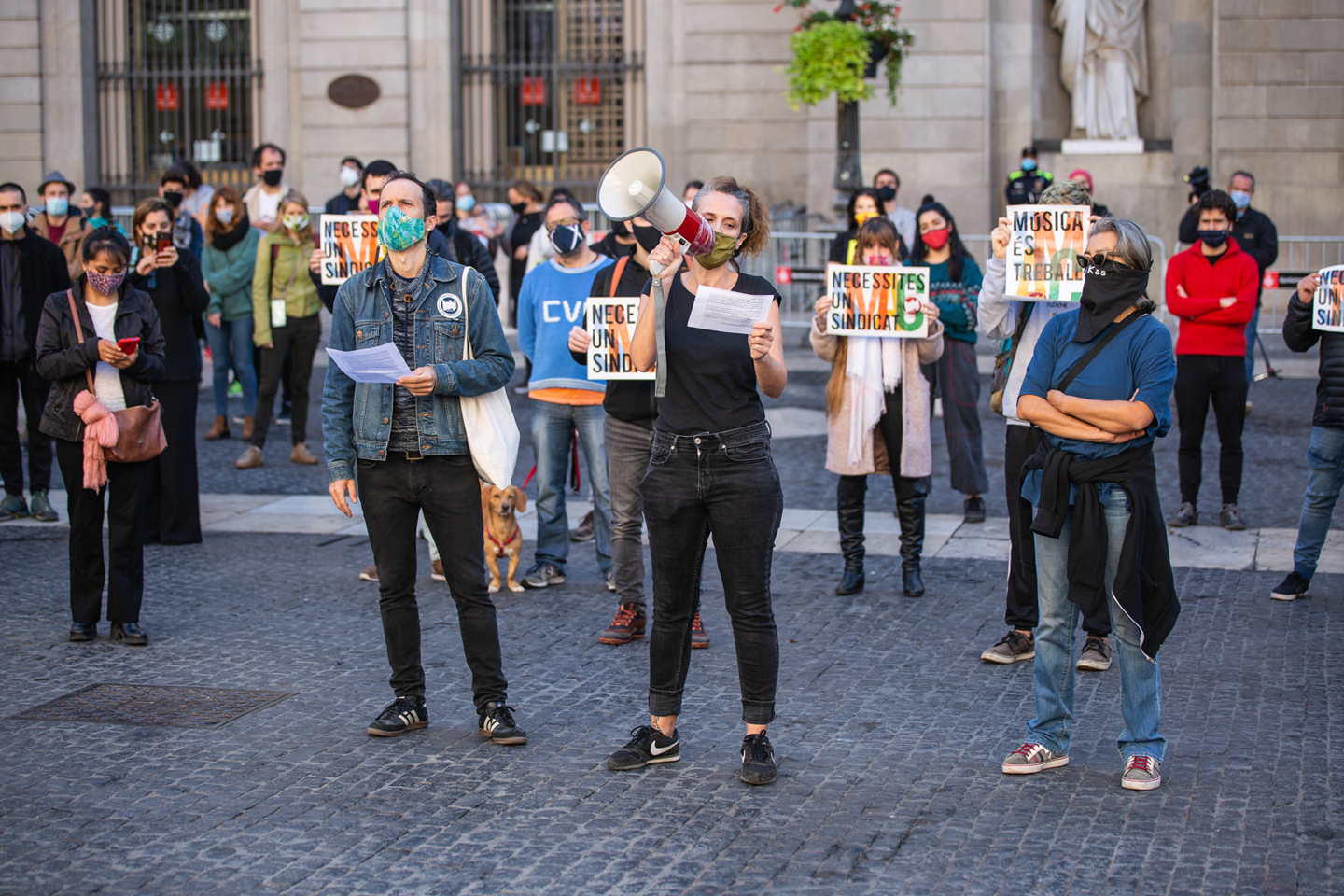 Les treballadores de la cultura de Catalunya uneixen forces contra les restriccions i el repartiment d'ajuts "sense rumb"