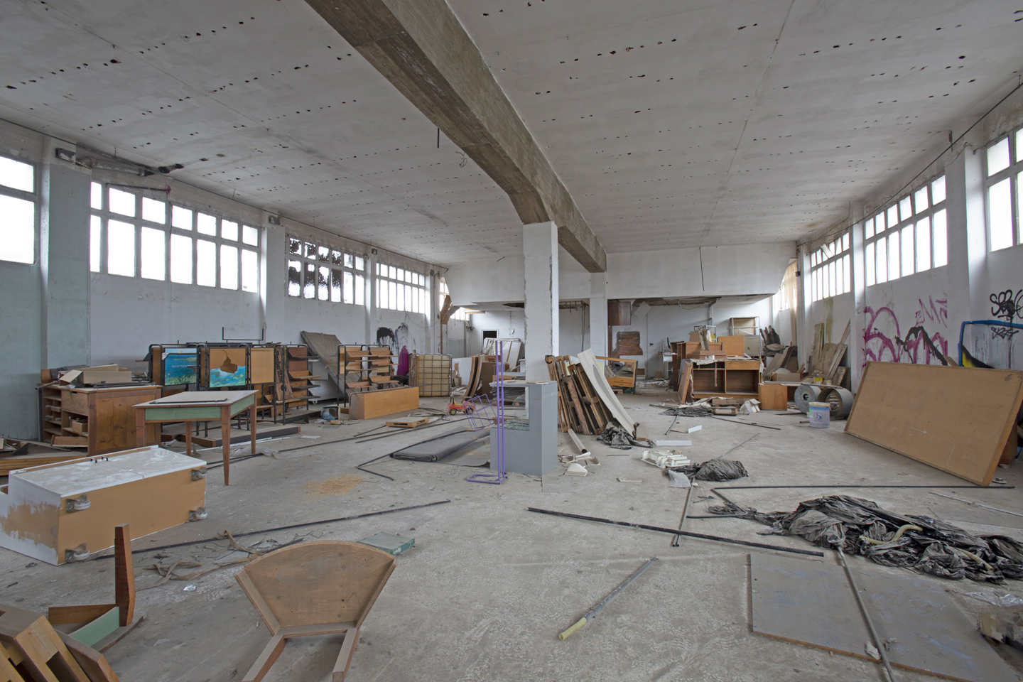 Cent camions de runa i deu anys fabricant ciutat